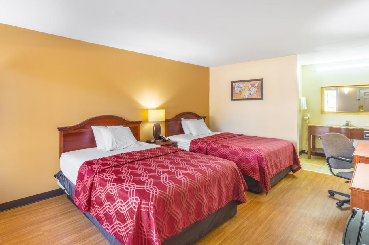 Econo Lodge Gaffney Bagian luar foto