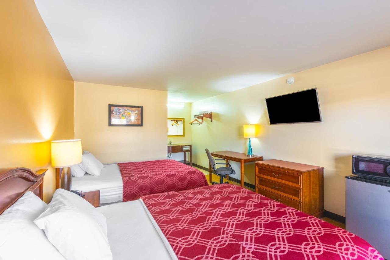 Econo Lodge Gaffney Bagian luar foto