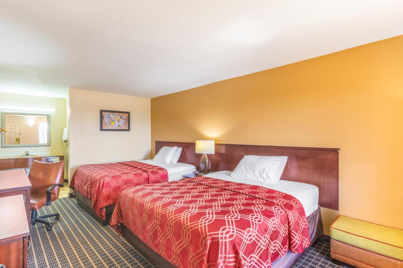 Econo Lodge Gaffney Bagian luar foto