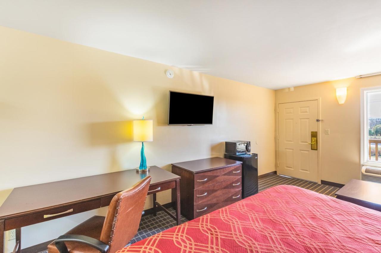 Econo Lodge Gaffney Bagian luar foto