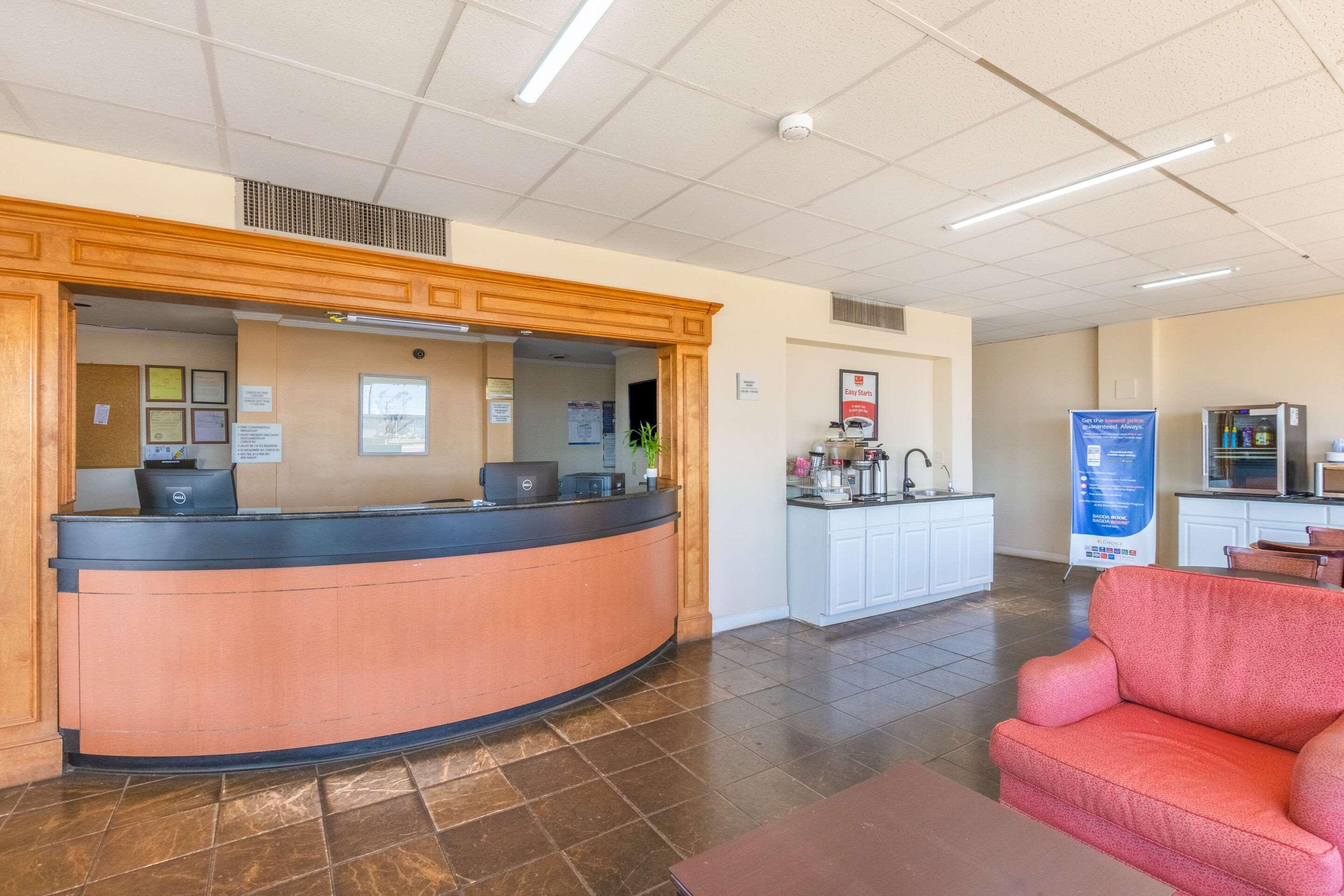 Econo Lodge Gaffney Bagian luar foto