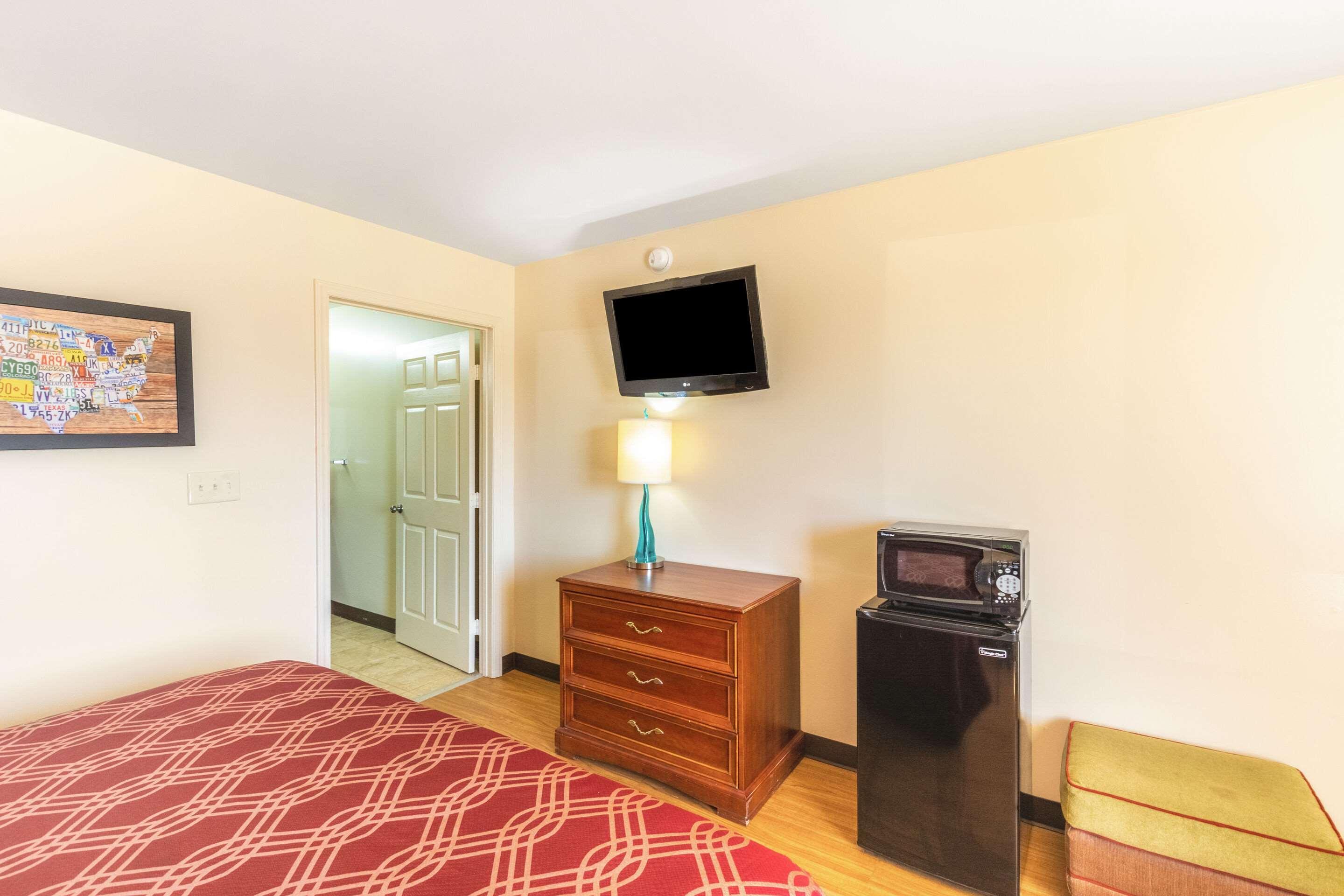 Econo Lodge Gaffney Bagian luar foto